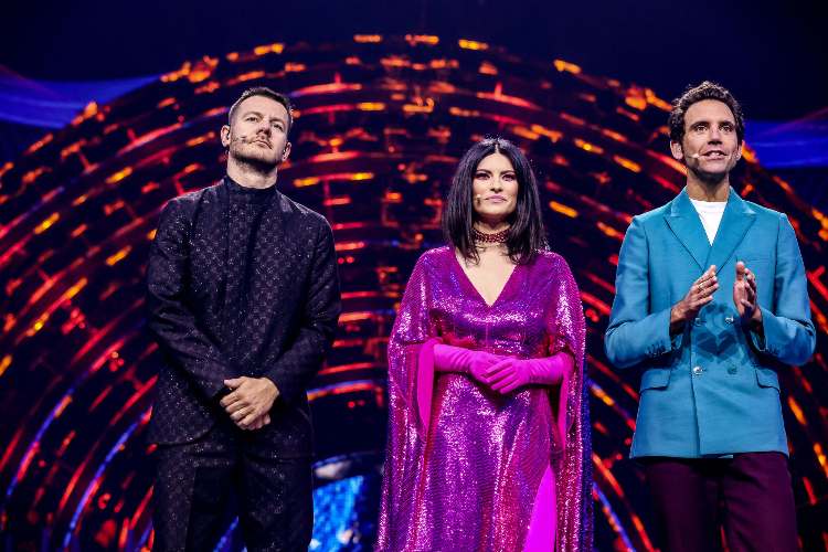 Laura Pausini preoccupa all'Eurovision: perché si è assentata