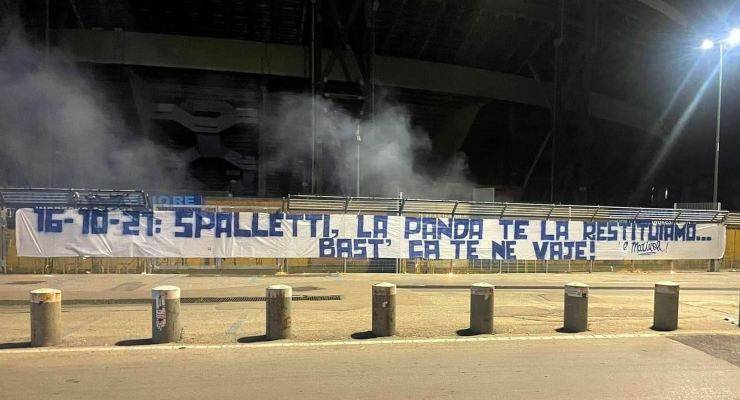 Spalletti striscione