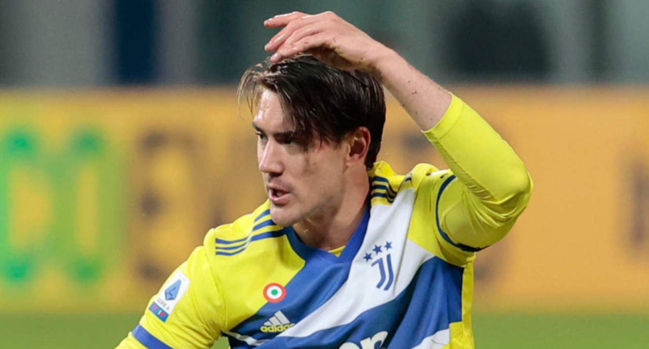 Vlahovic Juventus fallimento 