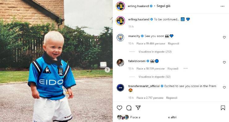 Erling Haaland con la maglia del padre