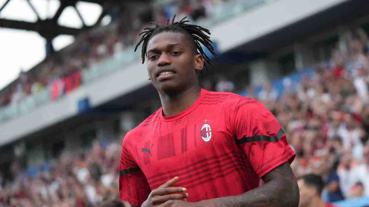 Rafael Leao Milan rinnovo o addio