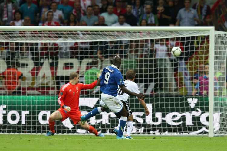 Italia-Germania 2012, le curiosità sulla notte di Balotelli