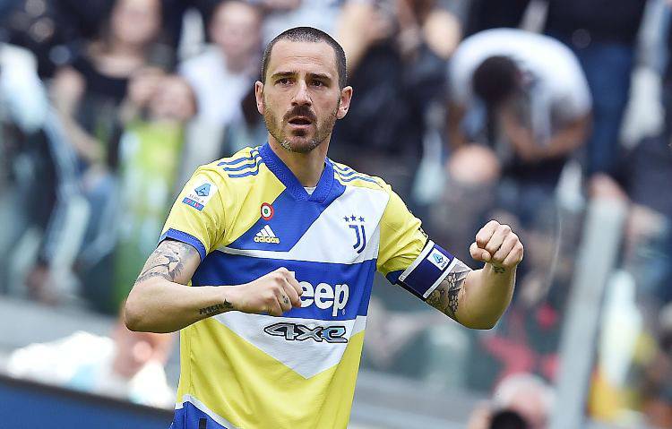 Bonucci invoca rispetto per la Juventus: il confronto con un compagno