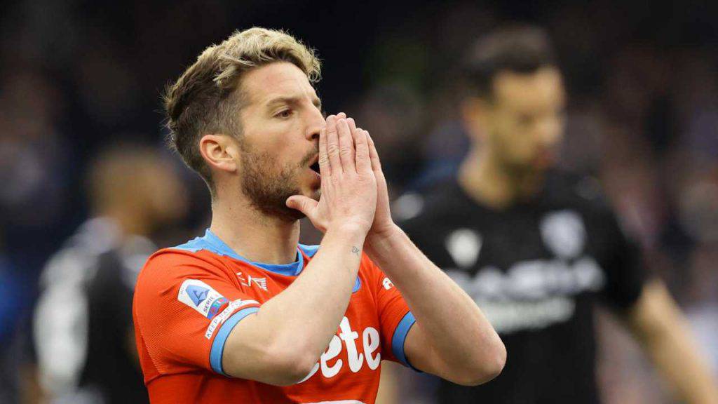 Dries Mertens lascia il Napoli dopo nove anni