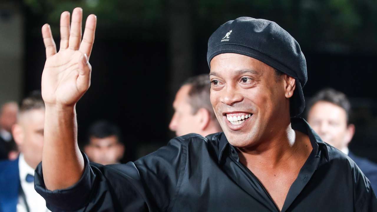 Ronaldinho come non lo avete mai visto: la folle notte della leggenda brasiliana