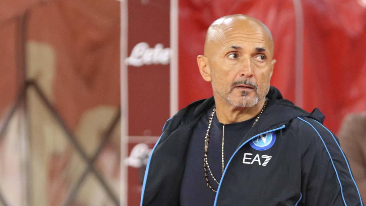 Napoli, che beffa dalla Bundesliga: salta l'affare