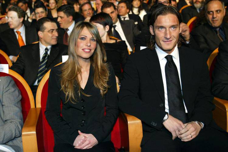 Totti e Ilary Blasi, è davvero finita: i retroscena di un amore completamente rovinato