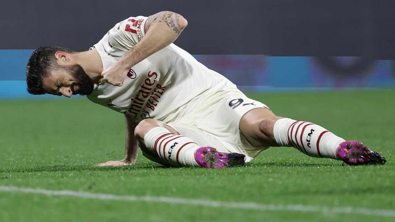 giroud milan raduno calciotoday 20220704 lapresse