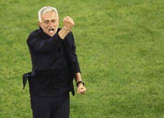 Roma, non solo Wijnaldum: c'è il nuovo colpo, Mourinho lo chiama
