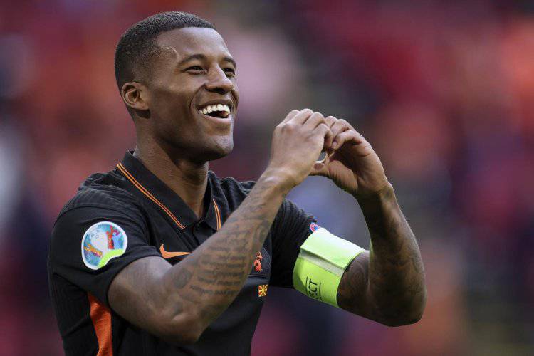 Wijnaldum alla Roma, l'ultimo nodo da sciogliere