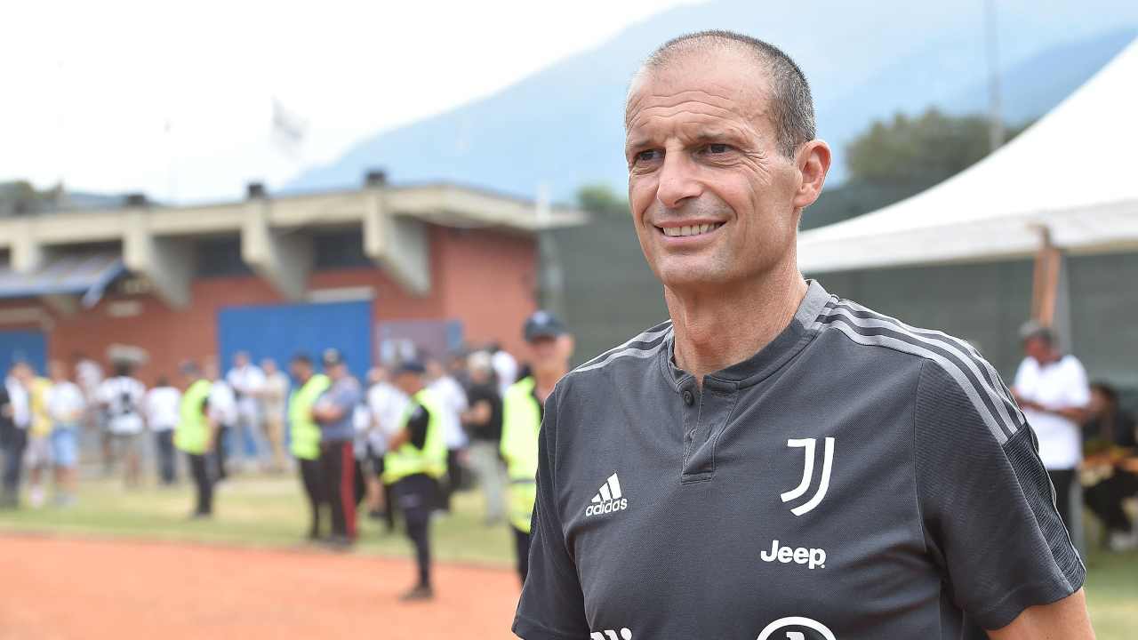 Juventus, il vice-Vlahovic è più vicino: segnali chiari dell'attaccante