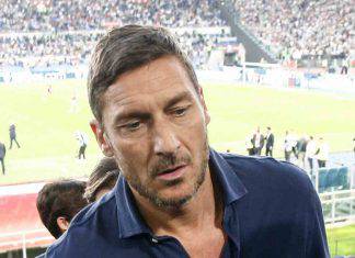 Francesco Totti sfugge alle telecamere: la mossa