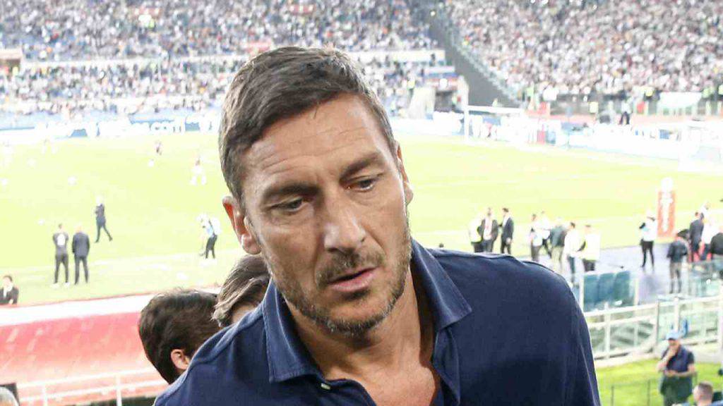 Francesco Totti e il significato dello striscione all'Olimpico