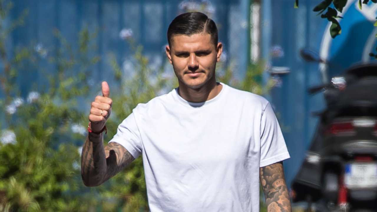 Icardi torna in Italia: lo scatto spiazza i fan