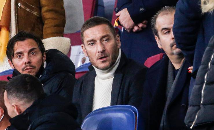 Francesco Totti e Noemi: ecco quando ufficializzeranno la relazione