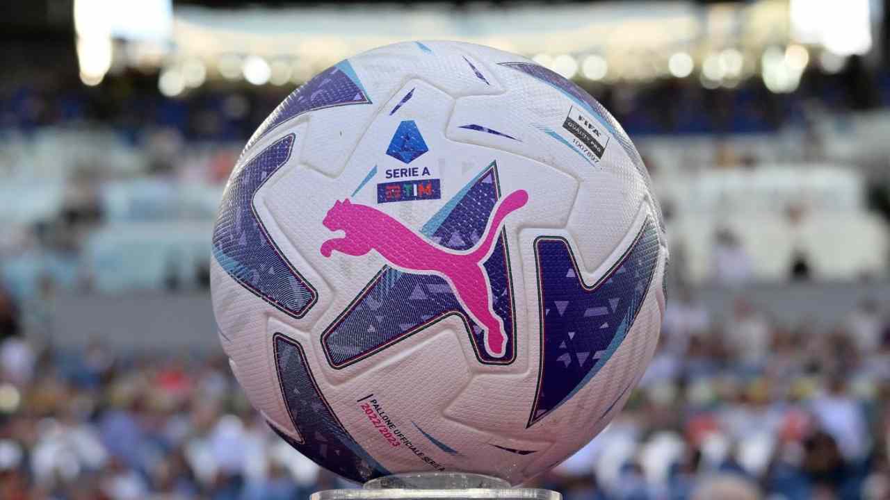 Serie A, ha detto addio al calcio! L'annuncio ufficiale che sorprende tutti