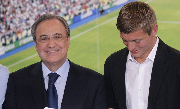 Il presidente del Real Madrid Perez con Toni Kroos
