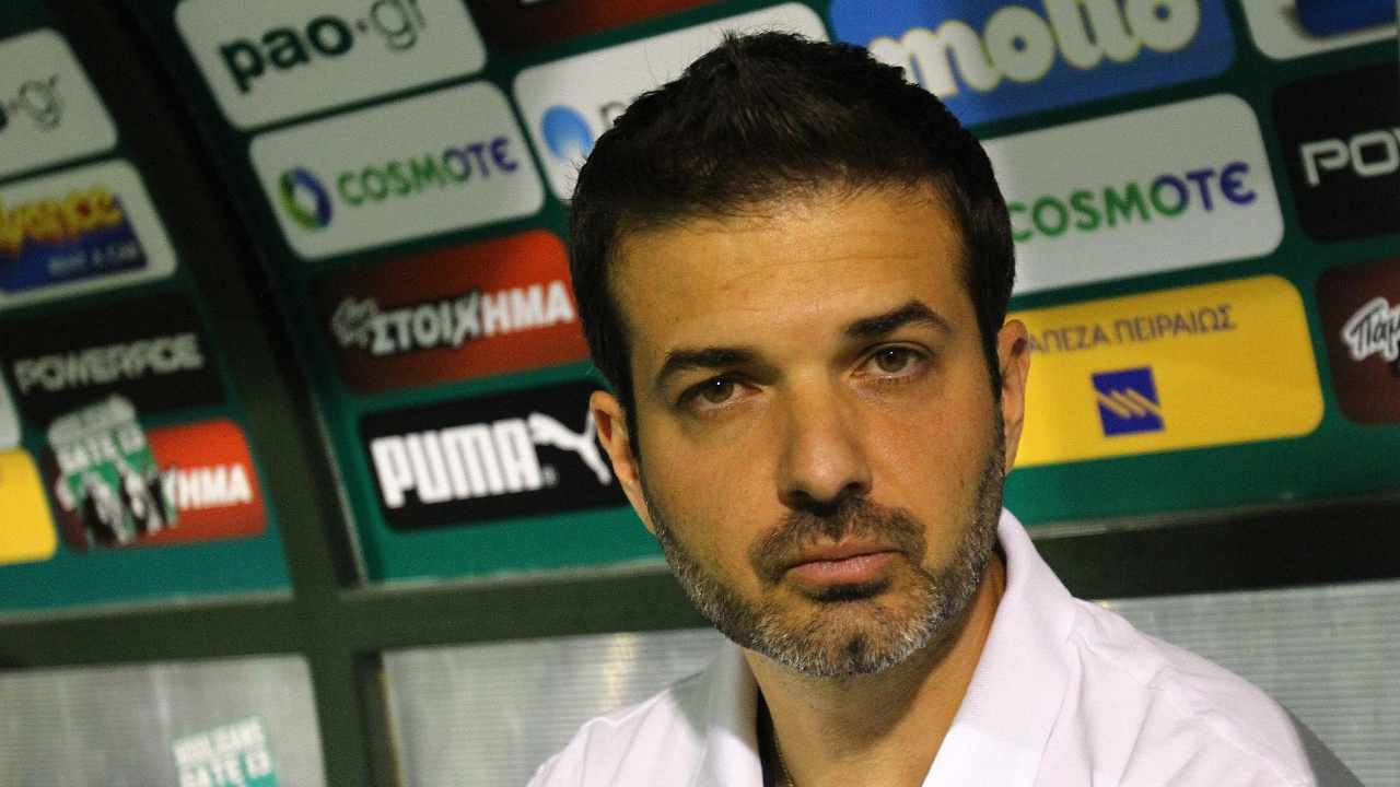 Sai quanto guadagna Stramaccioni? Lo stipendio è uguale a quello di un top allenatore in Serie A!