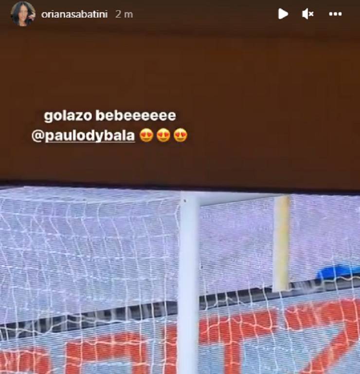 L'esultanza di Oriana Sabatini sui social per il gol di Dybala