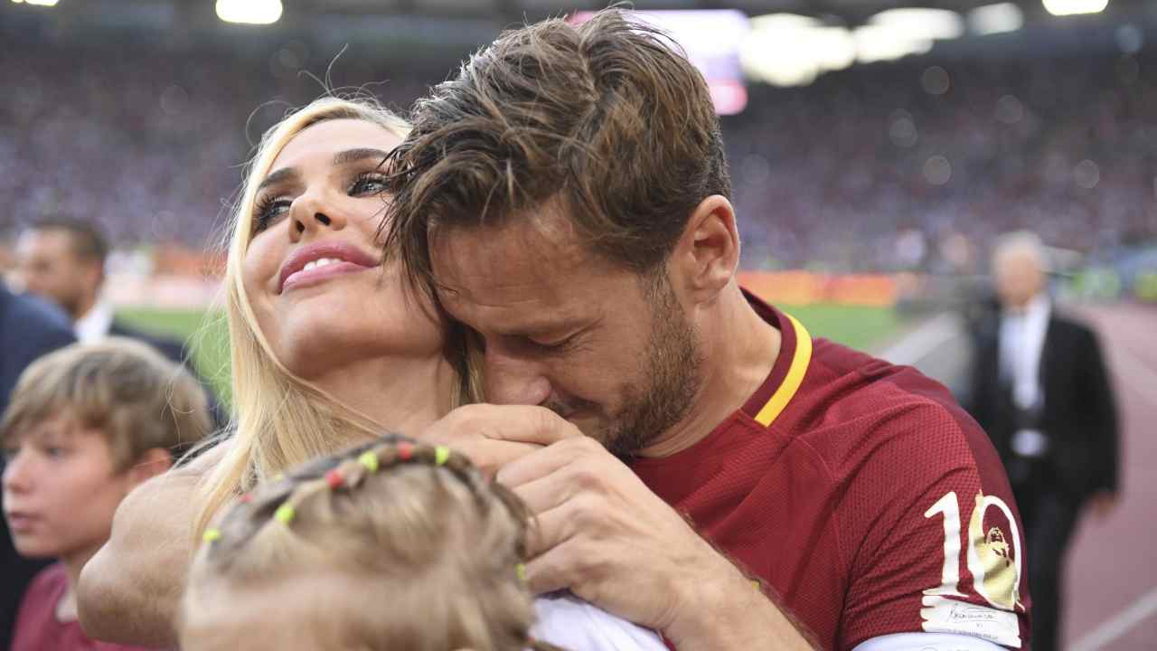 totti ilary blasi calciotoday 20220930 lapresse