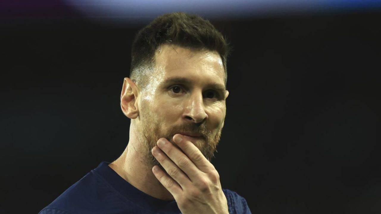 Ronaldo lancia la sfida a Messi: l'idea scatena la fantasia dei tifosi