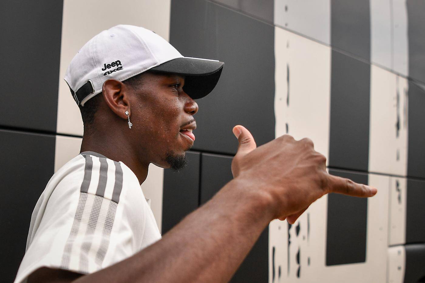 Pogba, il nuovo infortunio allontana il Mondiale: "Un disastro"