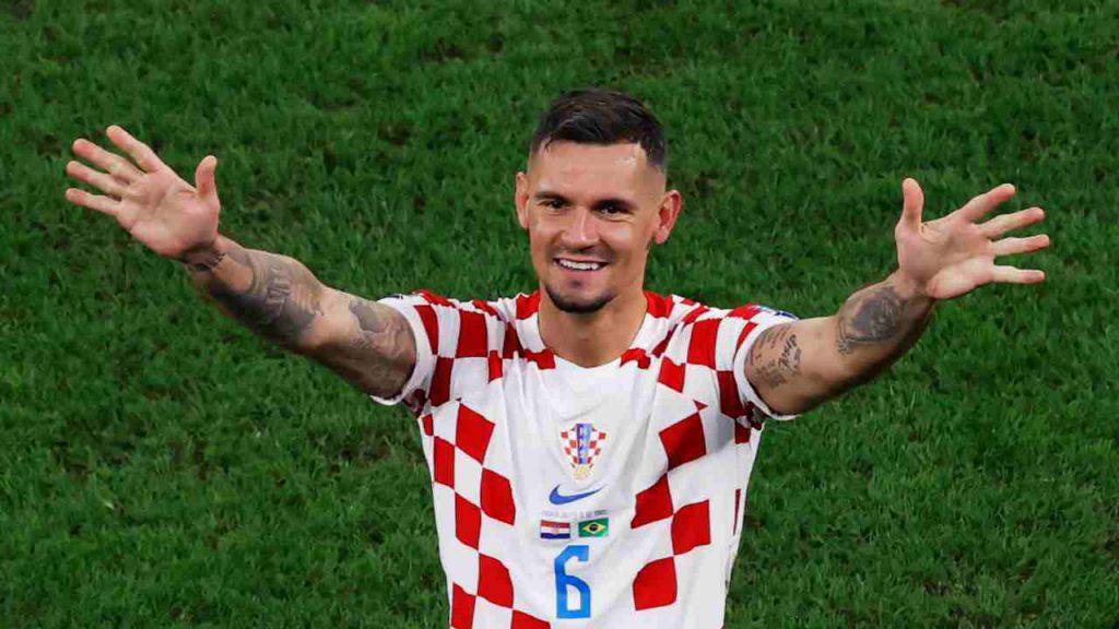 La Russia tifa Dejan Lovren