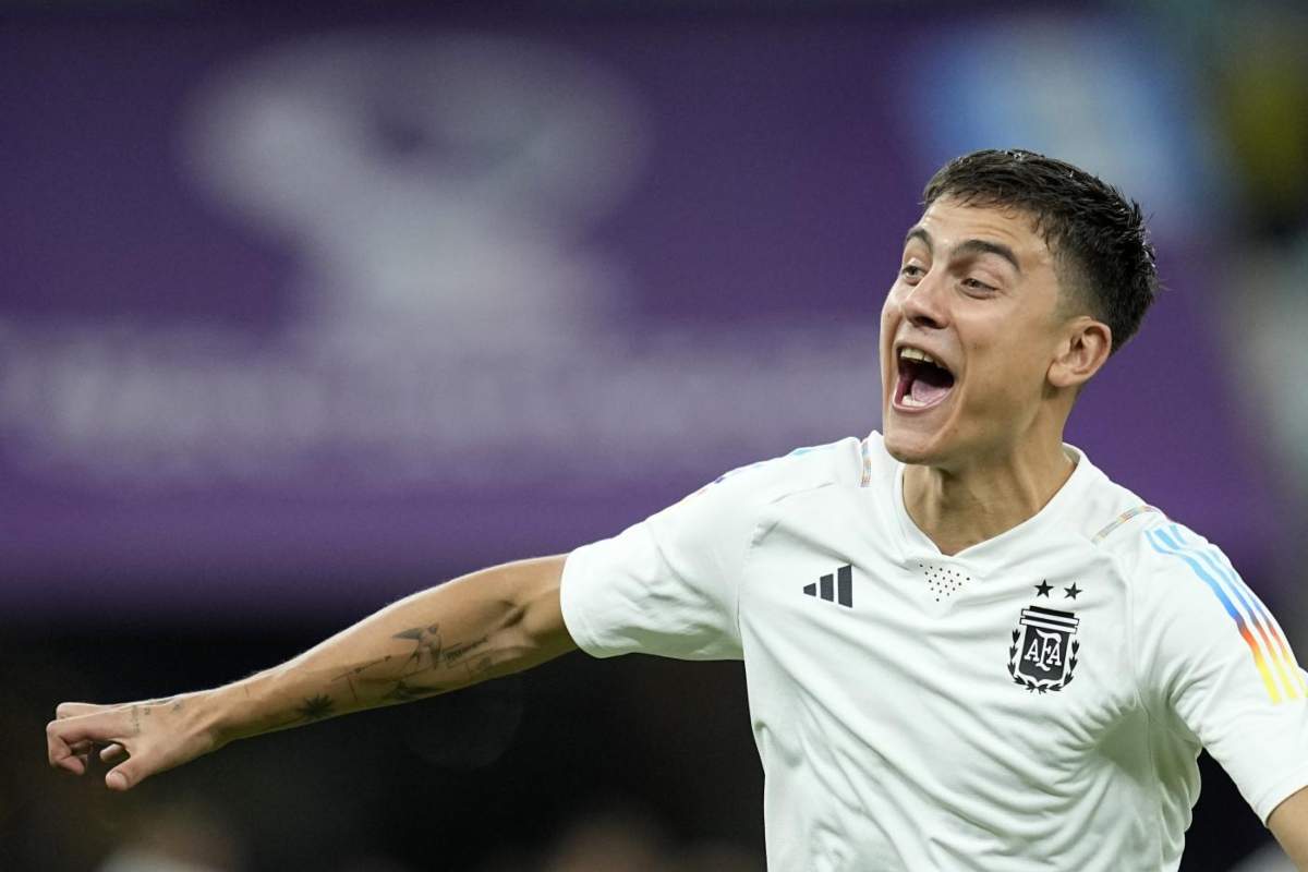 Dybala aneddoto Dibu Martinez