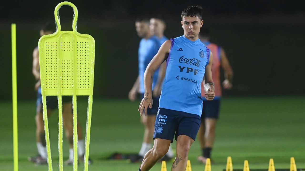 Dybala sempre fuori, la critica è durissima: "Meglio portare qualcun altro"