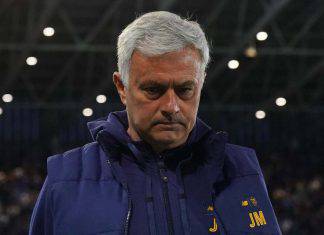 Jose Mourinho potrebbe lasciare la Roma per accasarsi al PSG