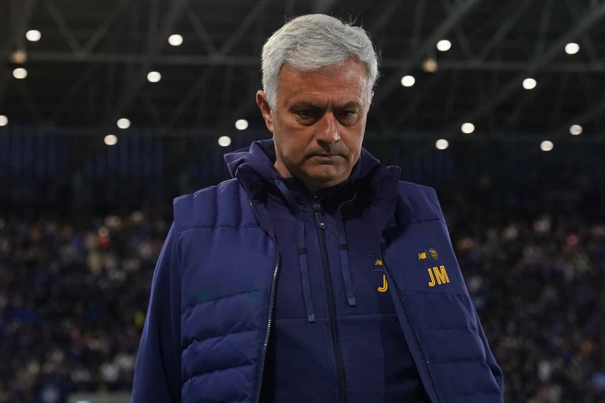 Zazzaroni difende Mourinho, l'addio sarebbe un disastro