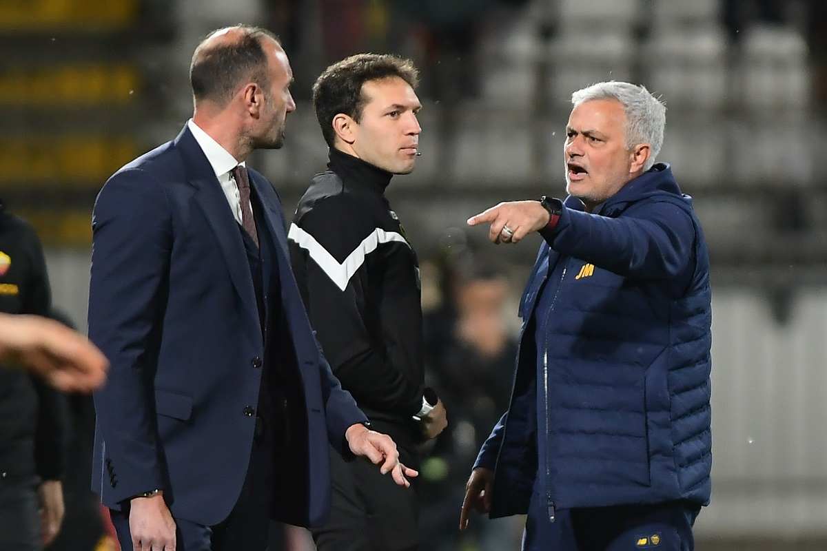 Mourinho è nel mirino per le continue proteste arbitrali