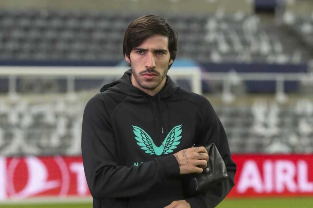 Sandro Tonali in campo