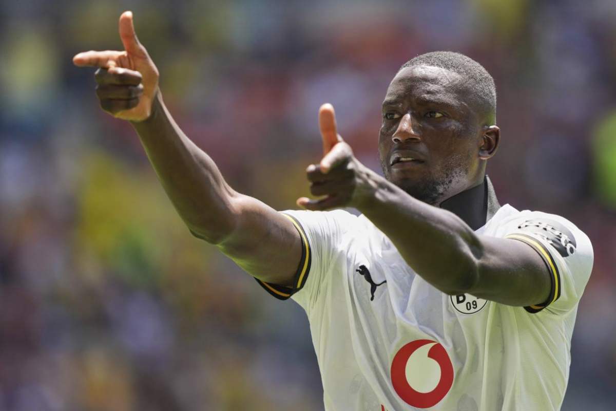 Guirassy esulta