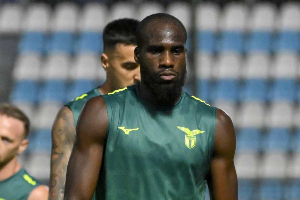 Lazio, sacrificio Dia per il blocco del calciomercato