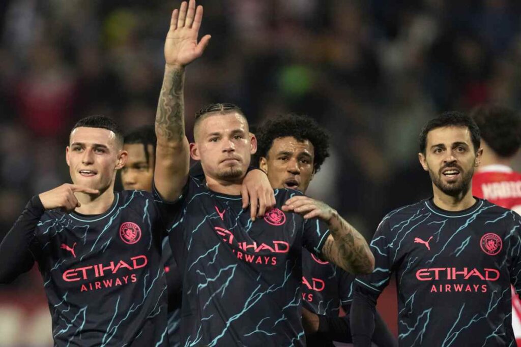 Foden, Kalvin Phillips e Bernando Silva
