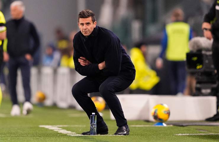 Thiago Motta sulle ginocchia