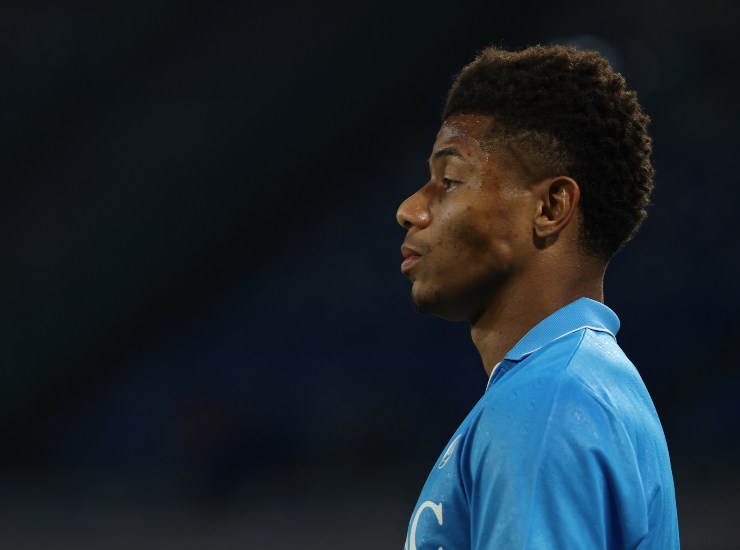 David Neres in primo piano