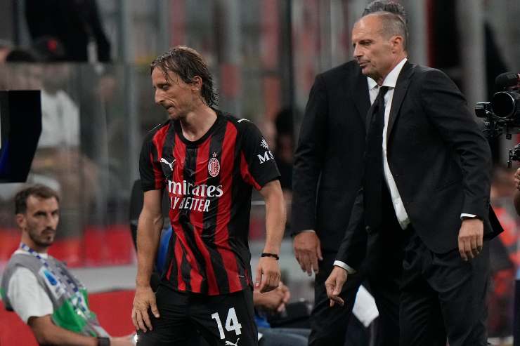 Allegri con Modric in panchina