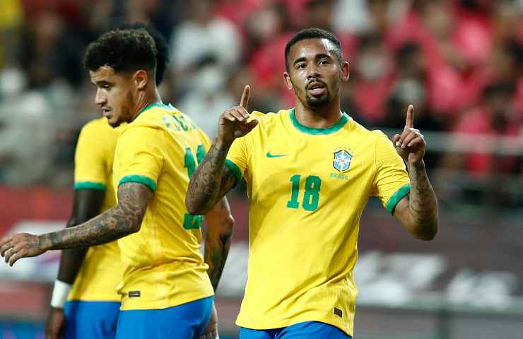 Gabriel Jesus esulta